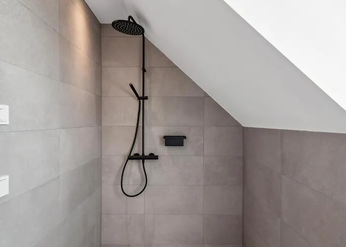 5 Bedroom Stunning In Tossens * Stick