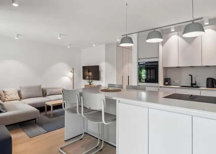 Apartman 5 Bedroom Stunning In Tossens *